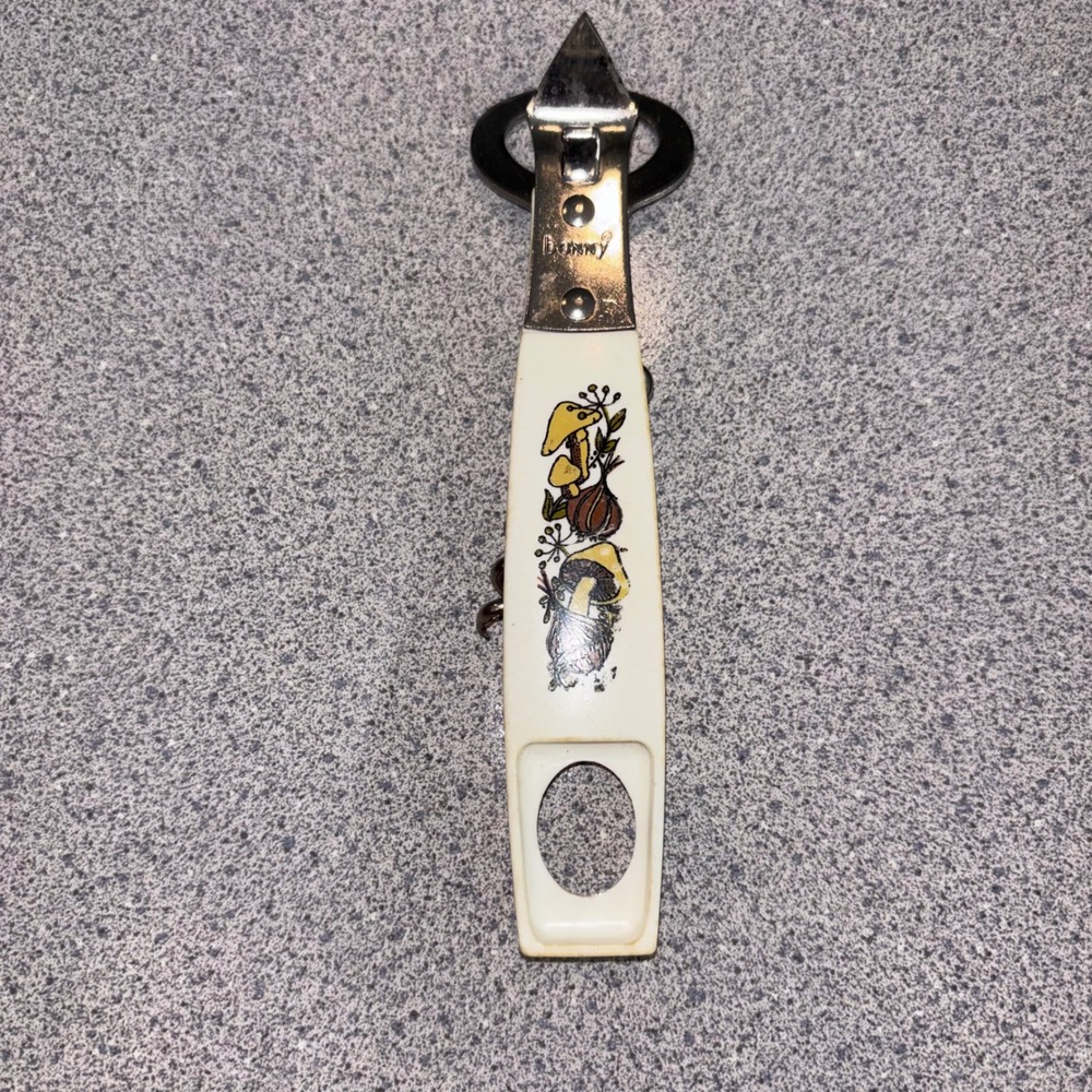 Vintage Bonny Mushroom Bottle Opener Corkscrew Can Piercer Multi Tool Retro 70s